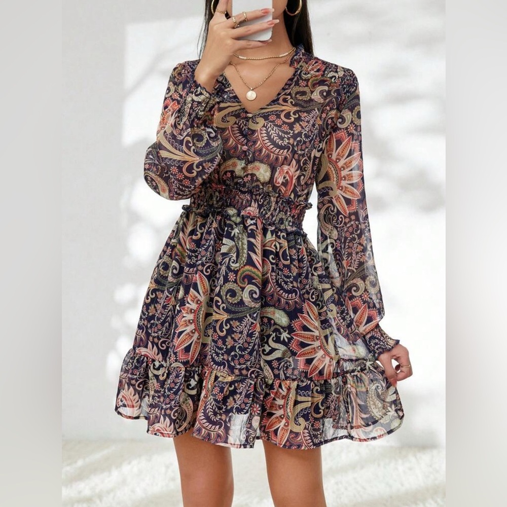 Elegant Paisley Print Dress